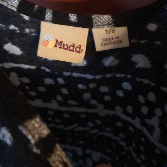 Shirt - Picture 3 of 4